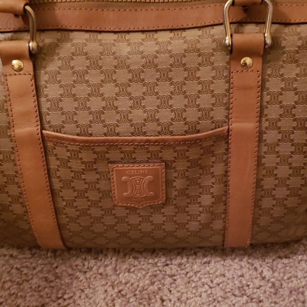 Nice  celine bag.
